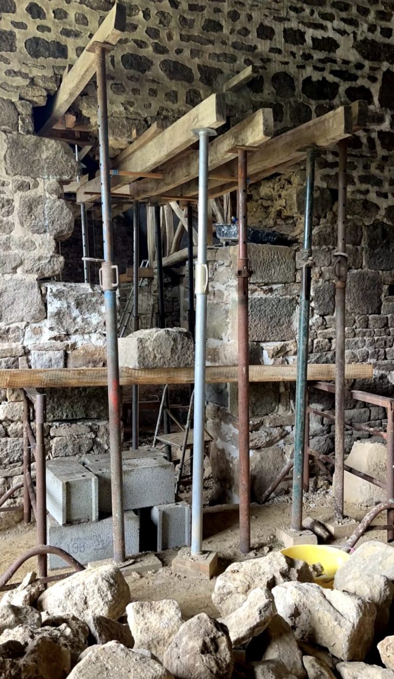 Ouverture dans ma&ccedil;onnerie pierre